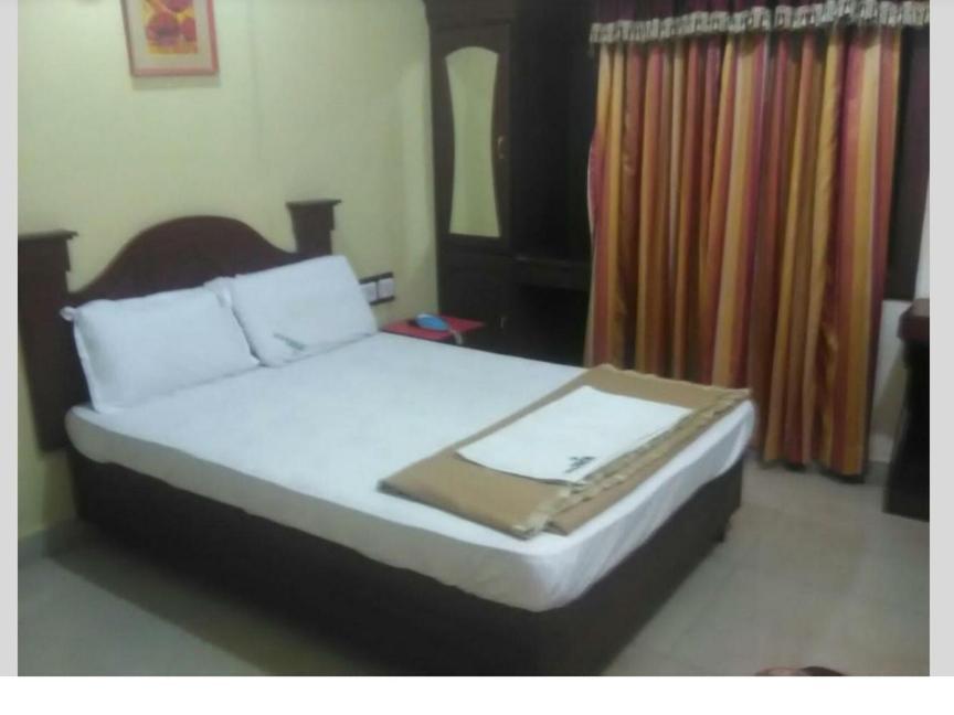 Hotel Priya Chengannur Bilik gambar