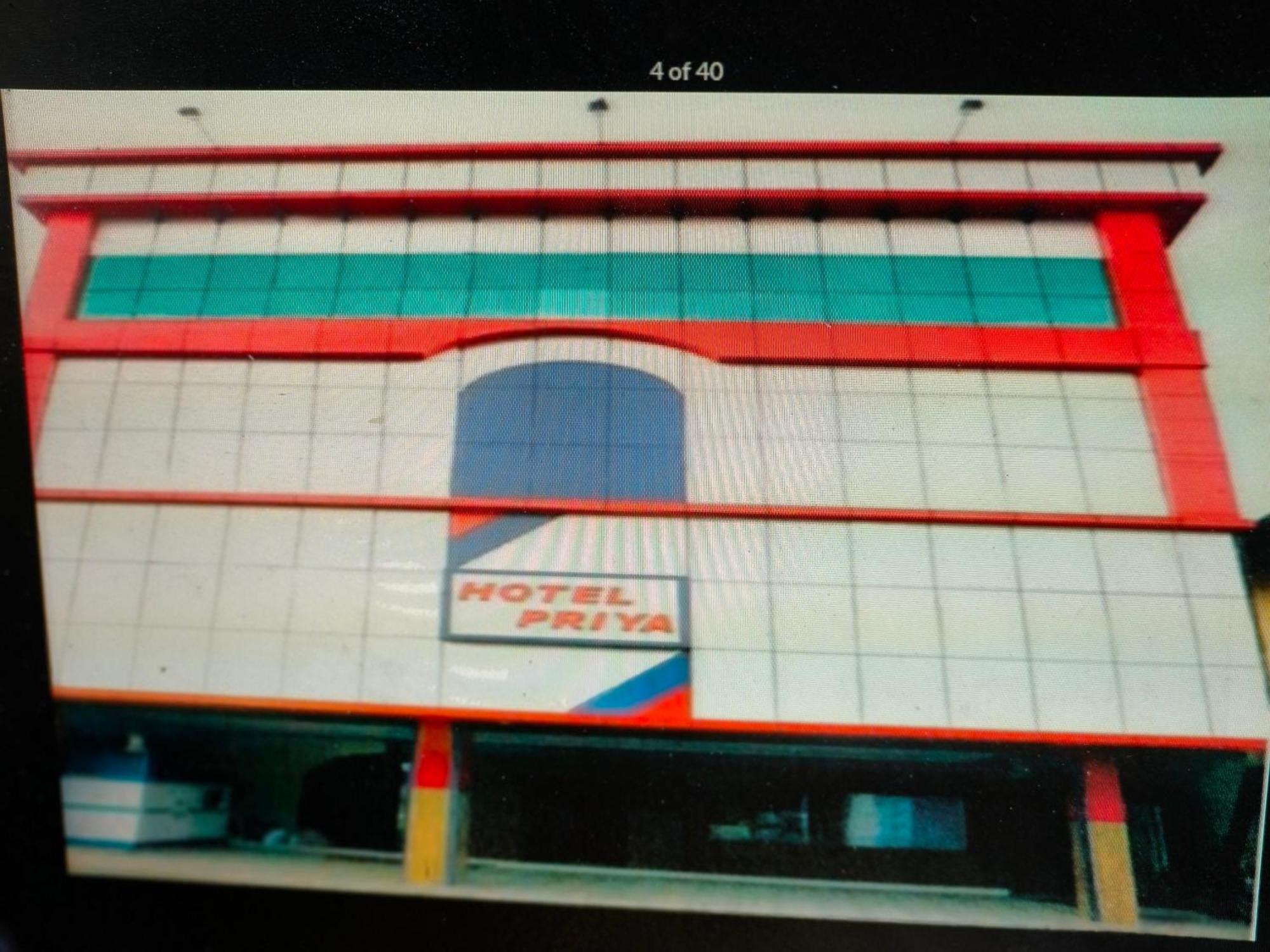 Hotel Priya Chengannur Luaran gambar